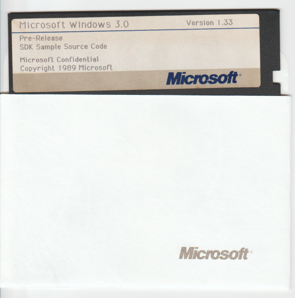 文件:Windows 3.0-1.33-Disk-SDKSampleSourceCode.png